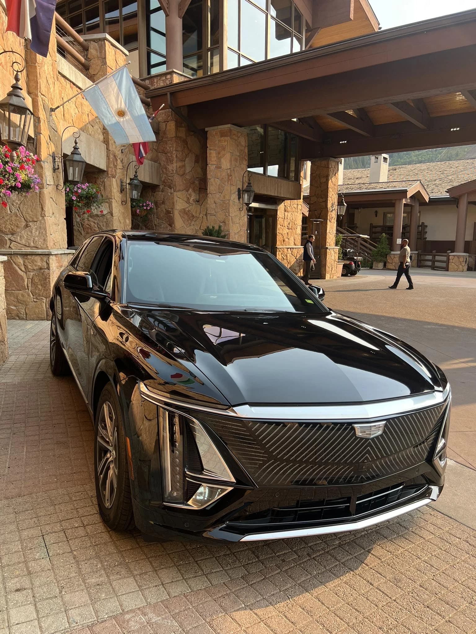 Luxury Sedan Service